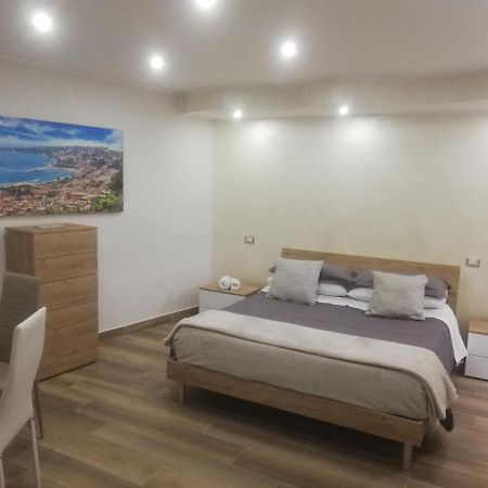 Maremonti Apartments Castellammare di Stabia Bagian luar foto