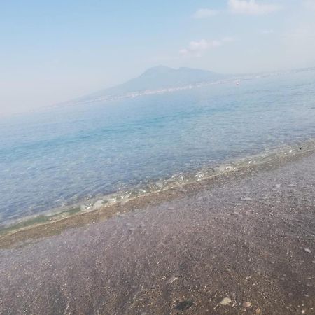 Maremonti Apartments Castellammare di Stabia Bagian luar foto