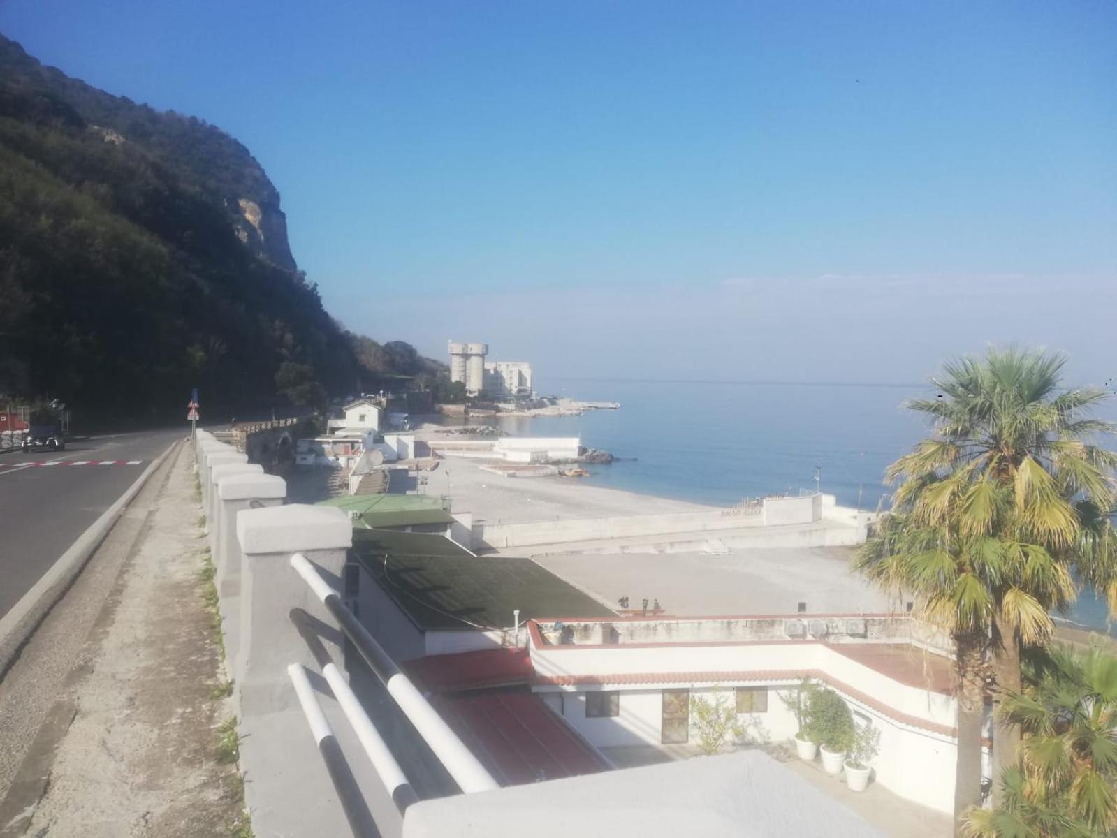 Maremonti Apartments Castellammare di Stabia Bagian luar foto